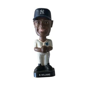 Bernie Williams New York Yankees Fotoball Bobblehead 2002 MLB Figure No 51